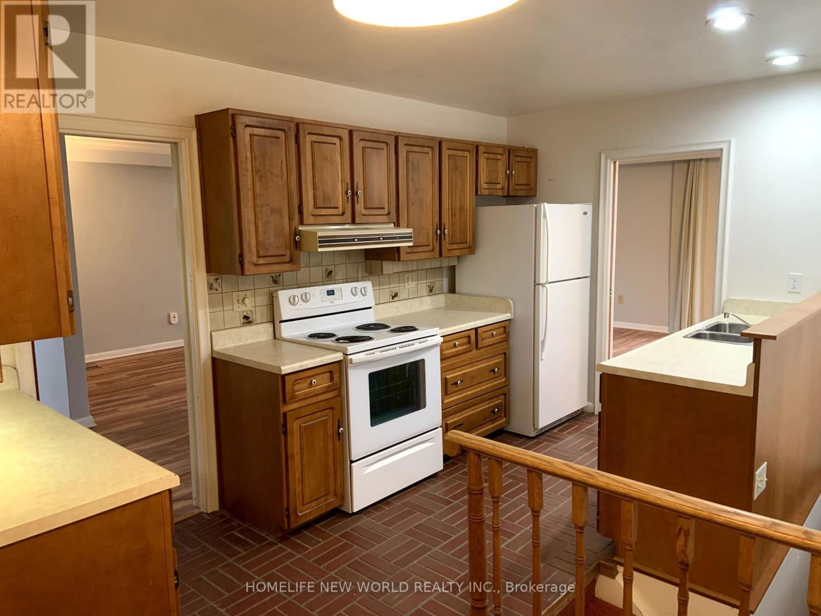 17 PALOMINO CRESCENT Image 6