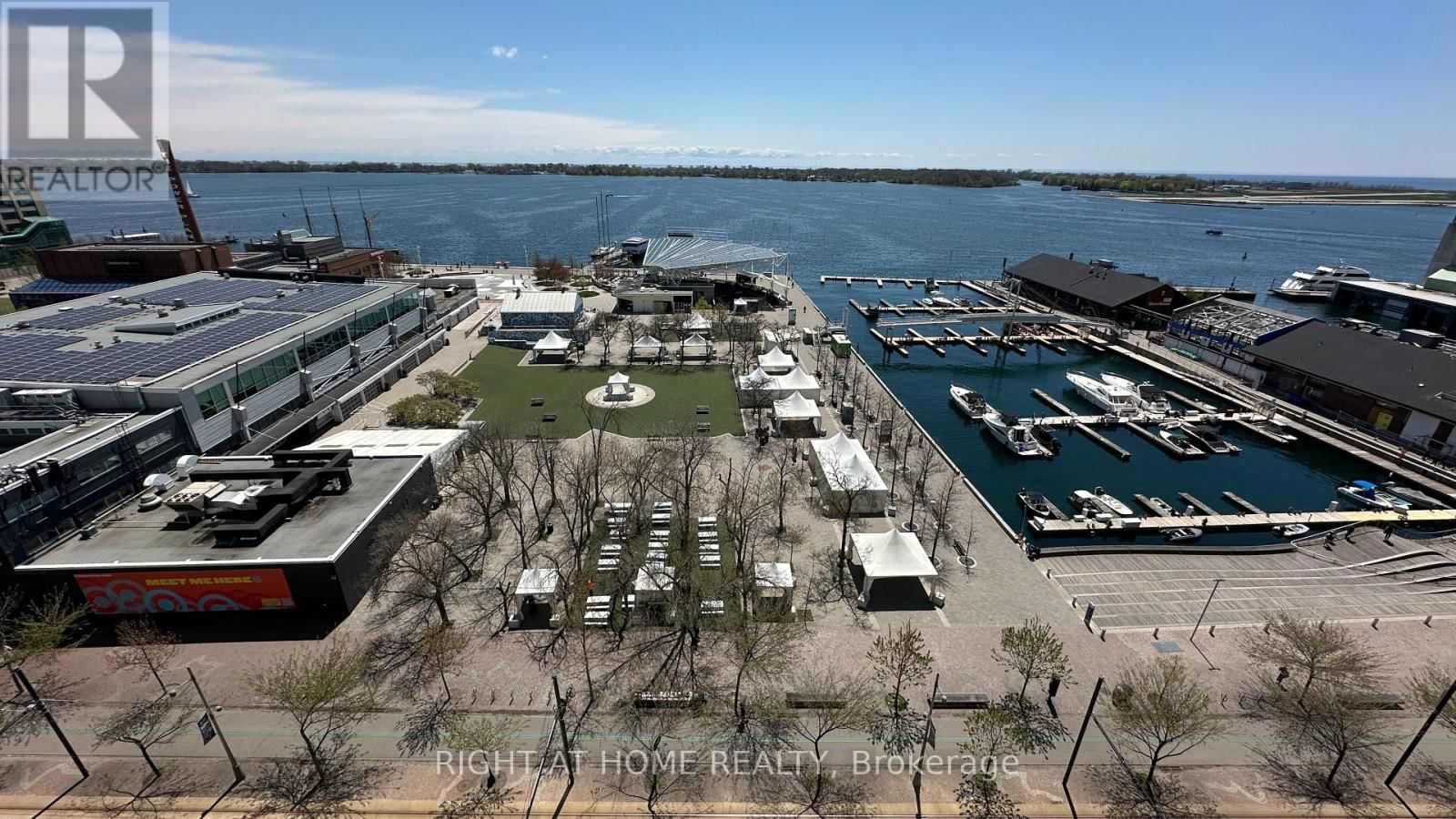 1519 - 230 QUEENS QUAY WEST Image 9