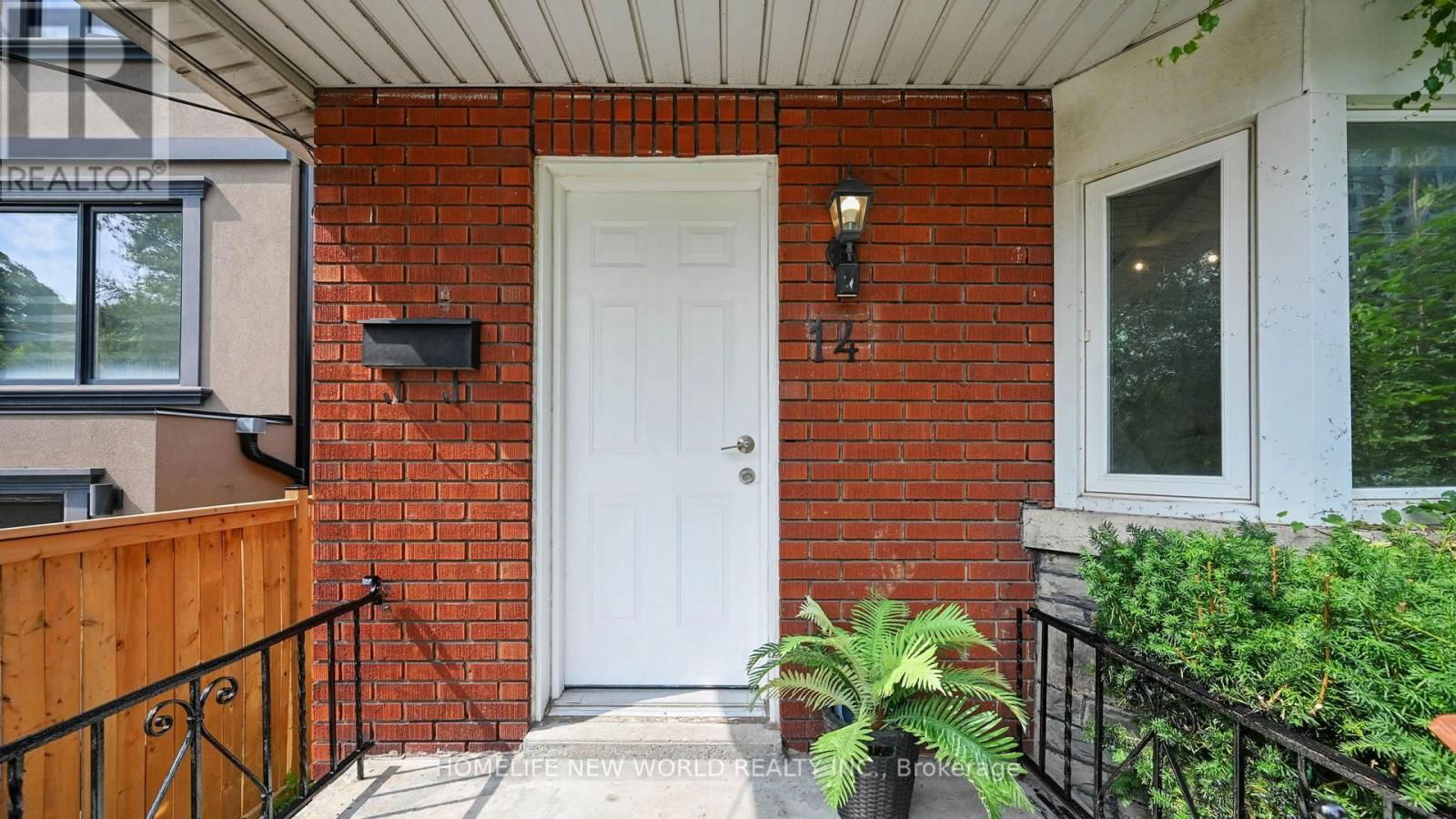 14 FRANKLIN AVENUE Image 2