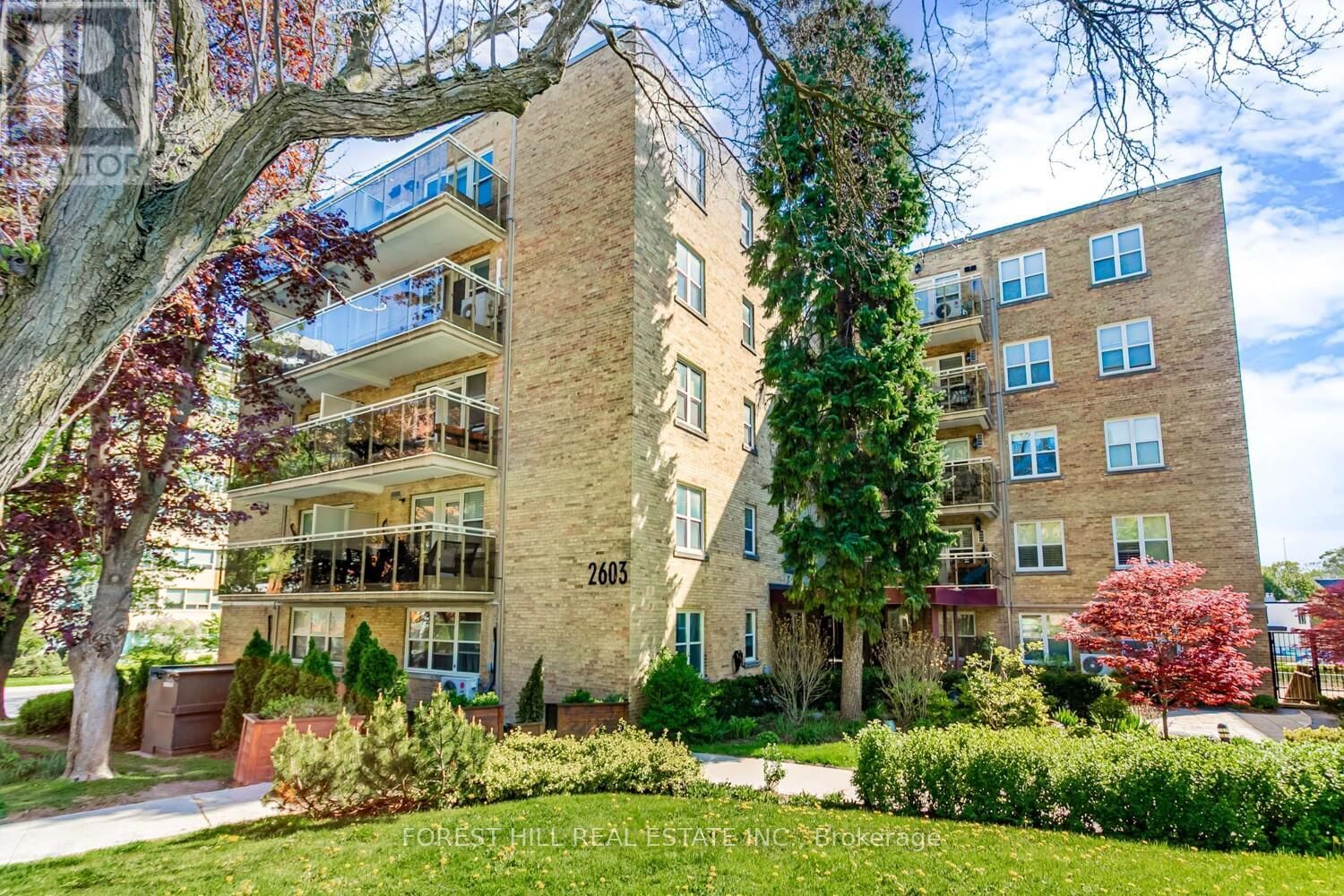 208 - 2603 BATHURST STREET Image 1