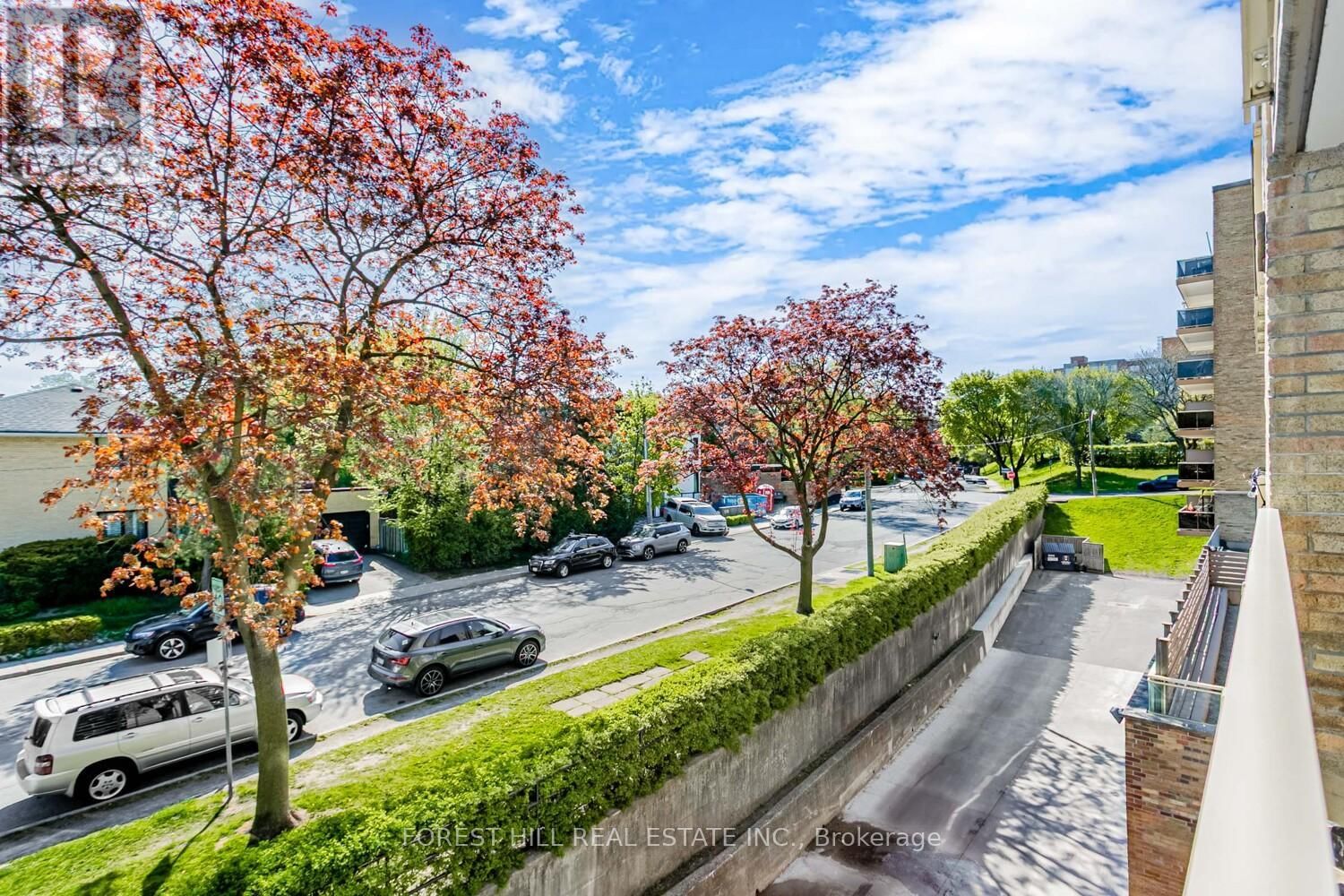 208 - 2603 BATHURST STREET Image 23
