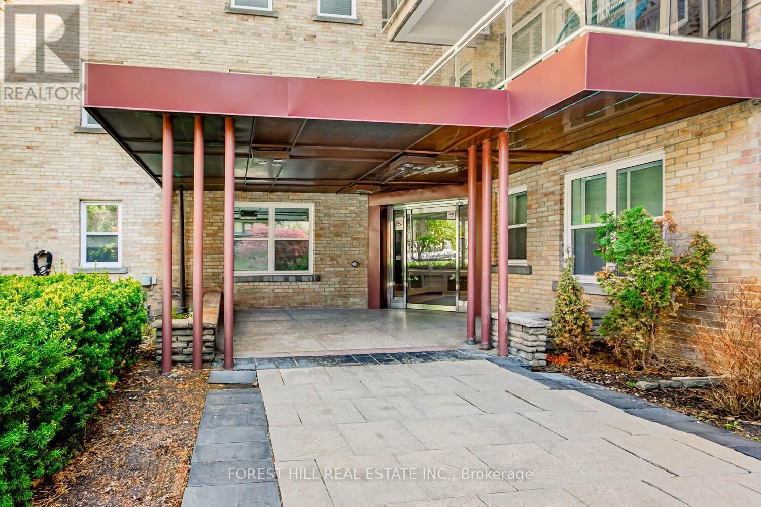 208 - 2603 BATHURST STREET Image 26
