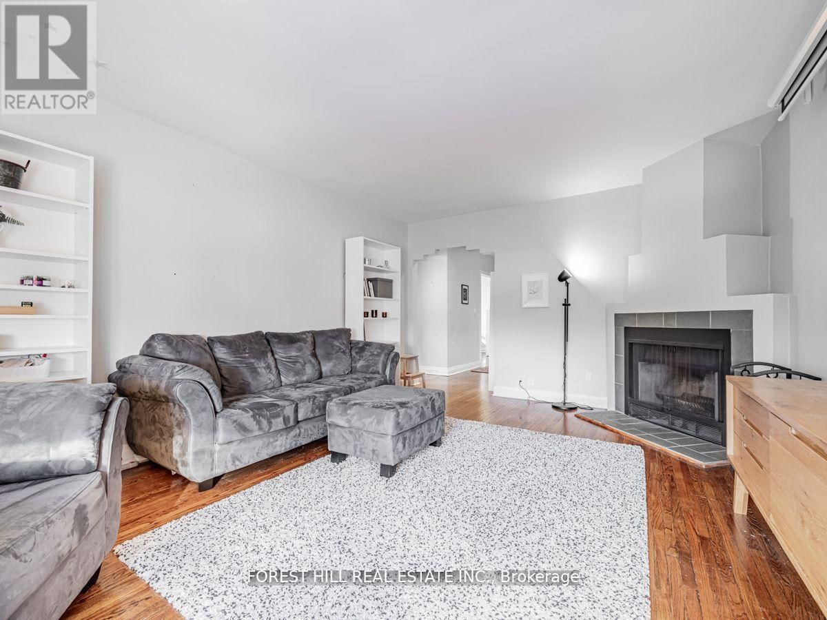 305 - 1840 BATHURST STREET Image 21