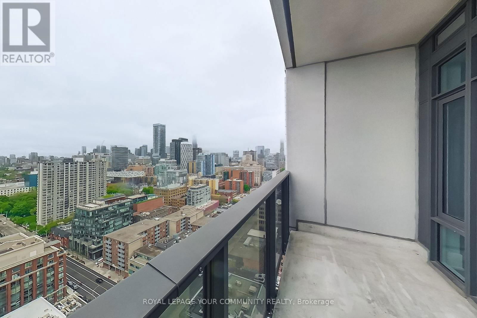 2712 - 330 RICHMOND STREET WEST Image 20
