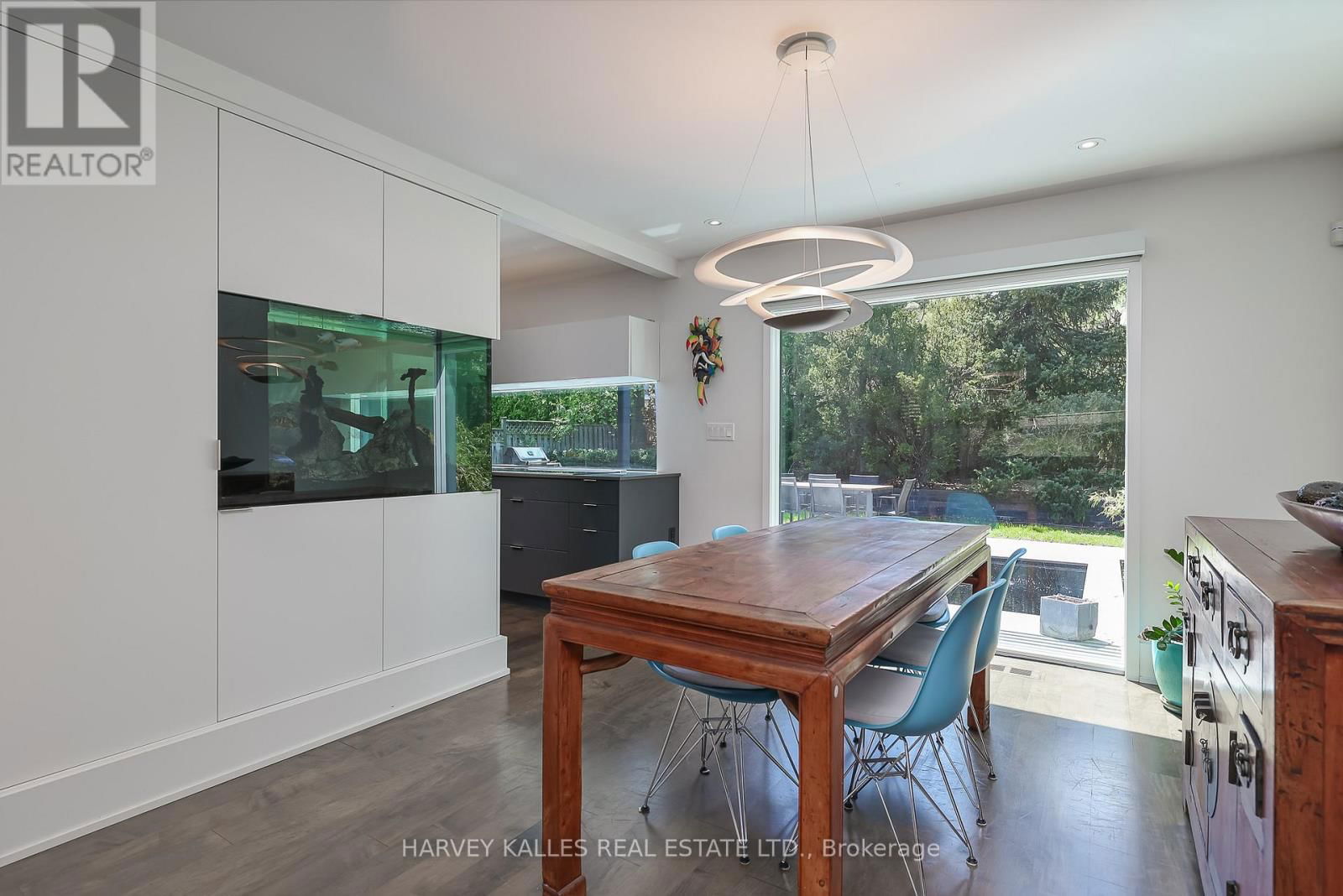 4 KIMLOCH CRESCENT Image 11