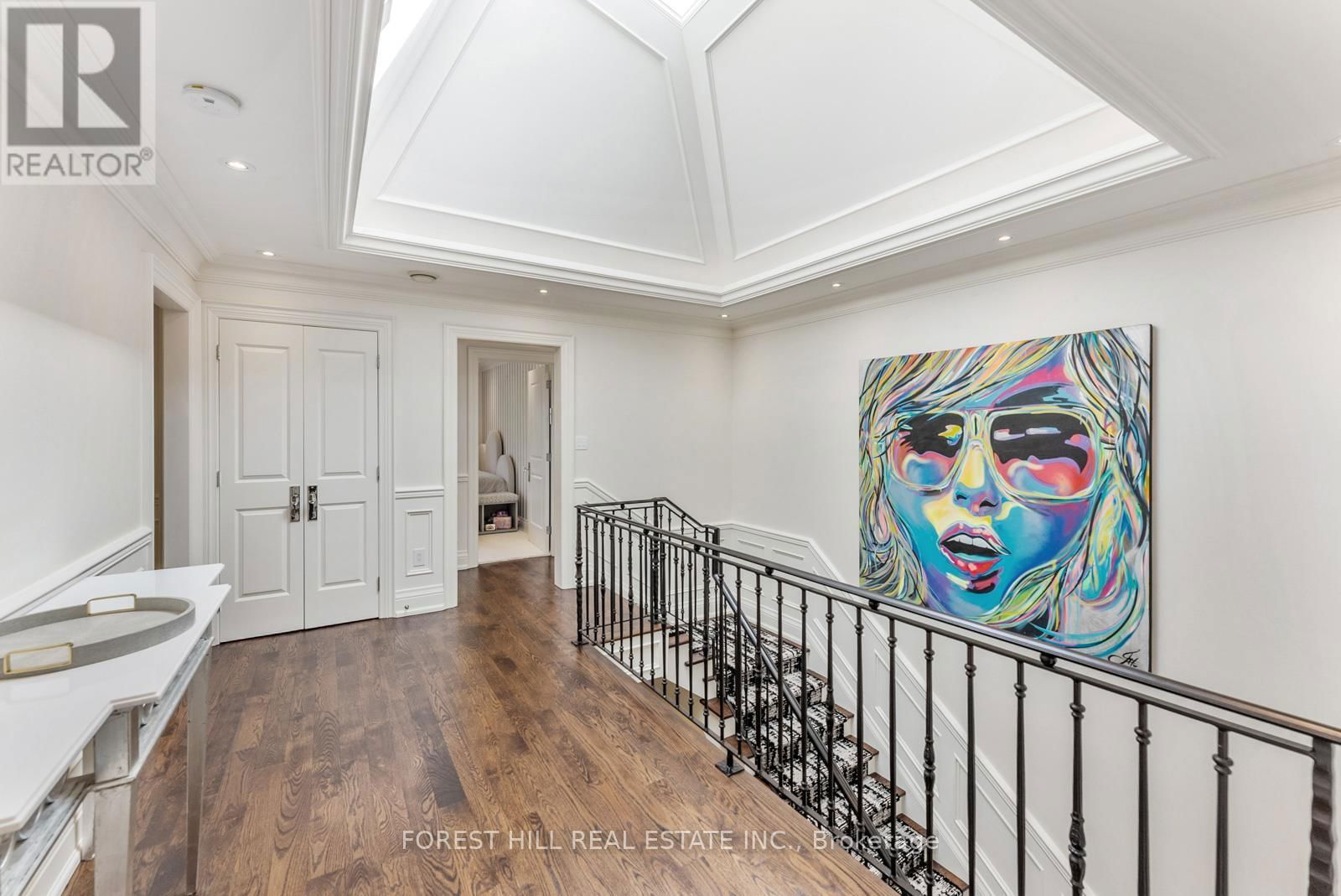 230 HILLHURST BOULEVARD Image 22