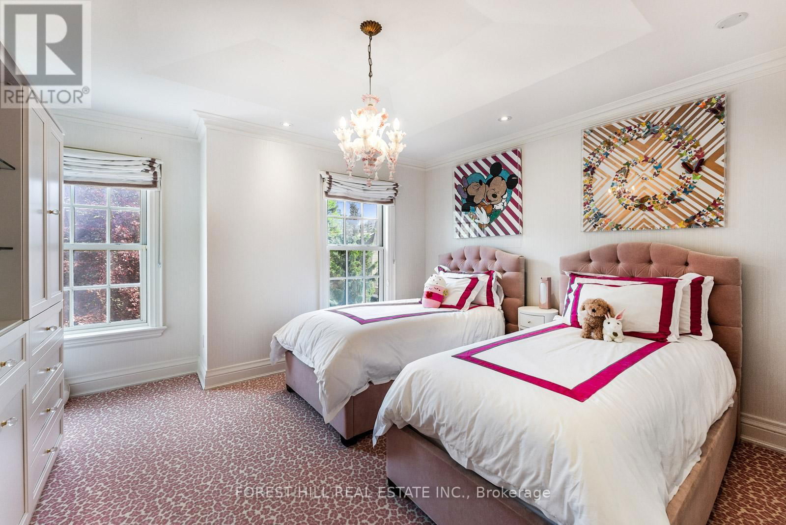 230 HILLHURST BOULEVARD Image 31