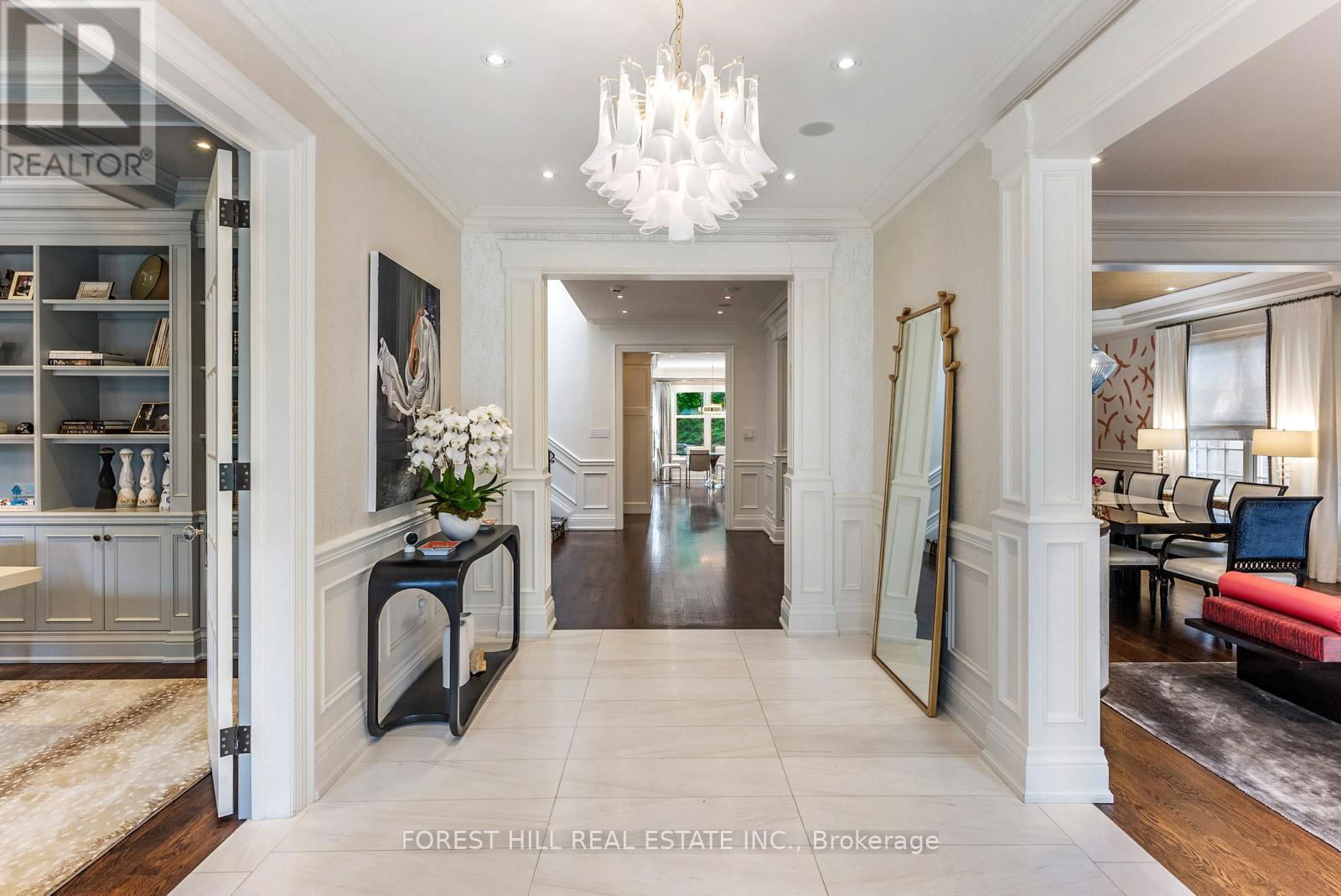 230 HILLHURST BOULEVARD Image 4