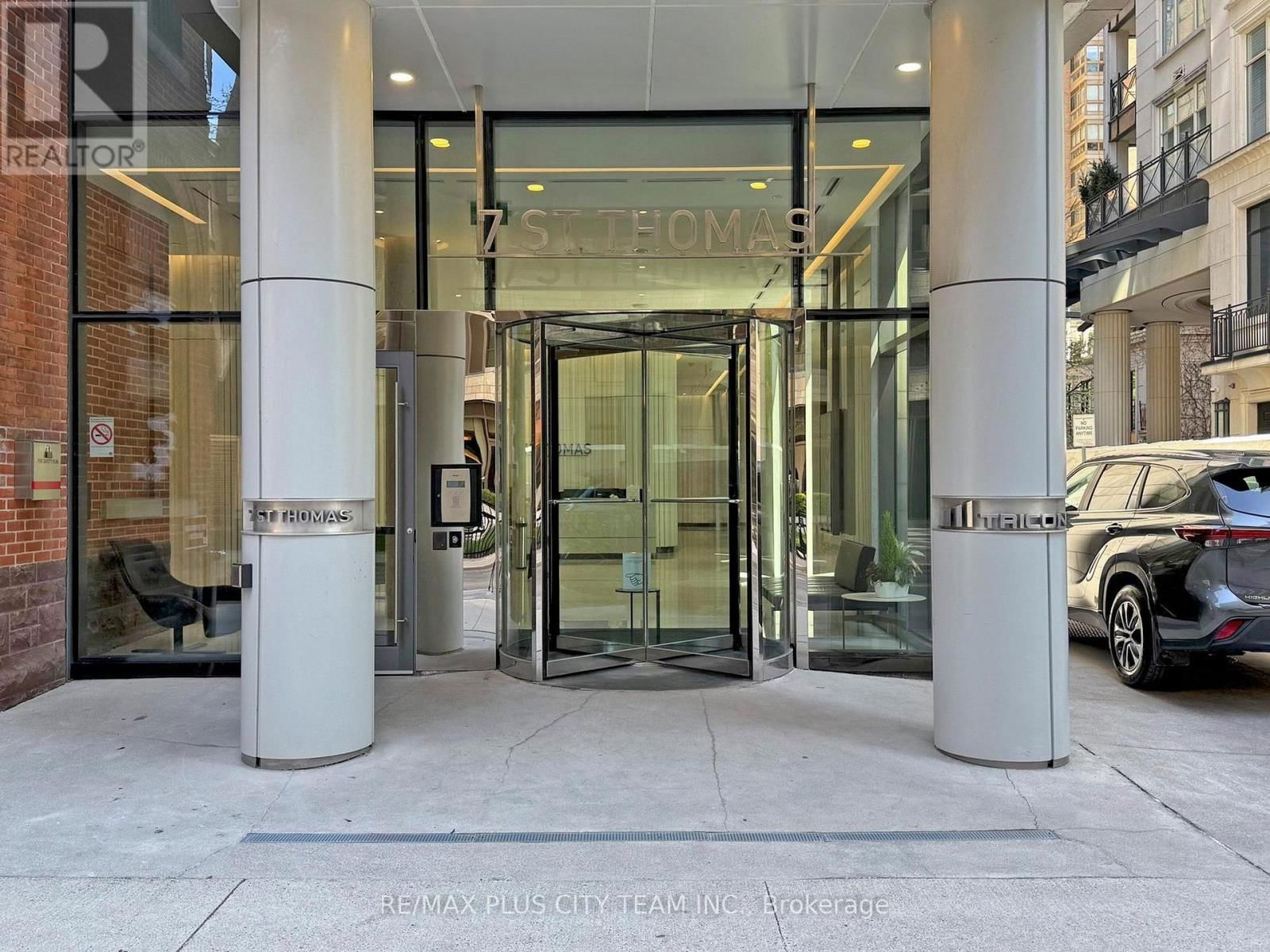 505 - 7 ST THOMAS STREET Image 3