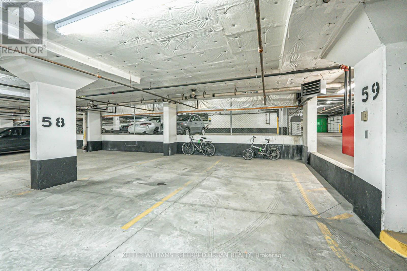 67 PLEASANT BOULEVARD Image 33