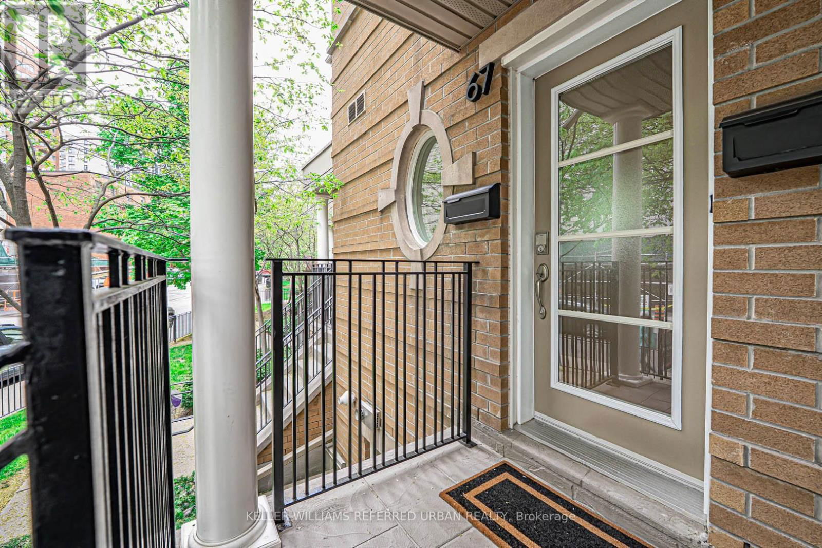 67 PLEASANT BOULEVARD Image 39