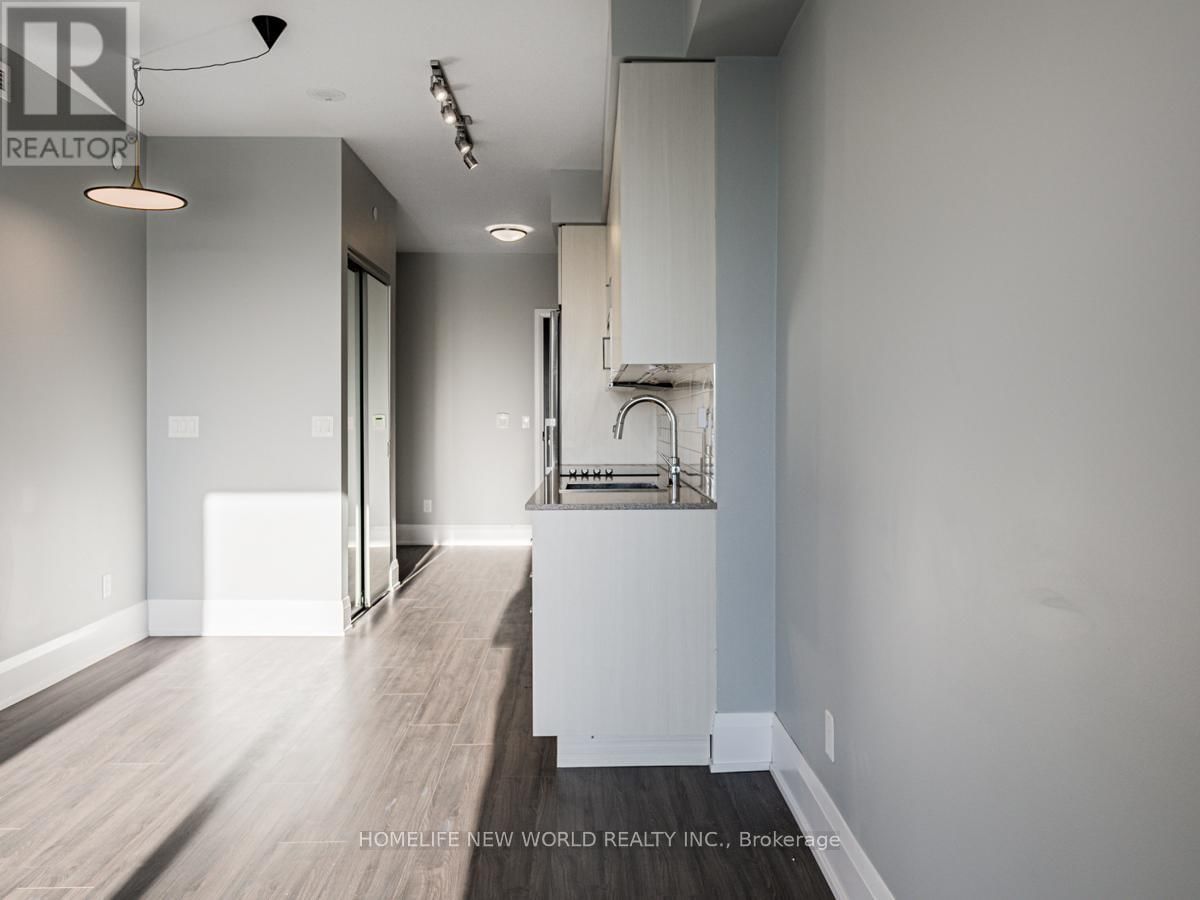 2512 - 101 ERSKINE AVENUE Image 11
