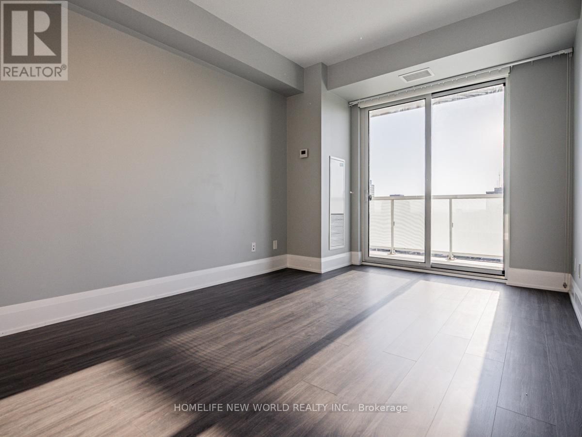 2512 - 101 ERSKINE AVENUE Image 14