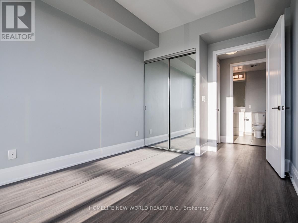 2512 - 101 ERSKINE AVENUE Image 17