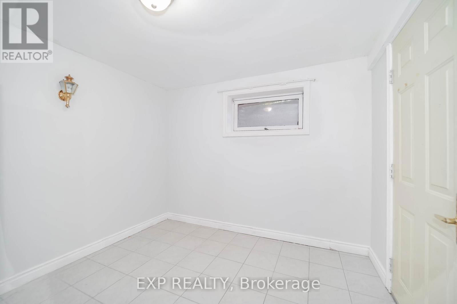 55 HOLLYBERRY TRAIL Image 29