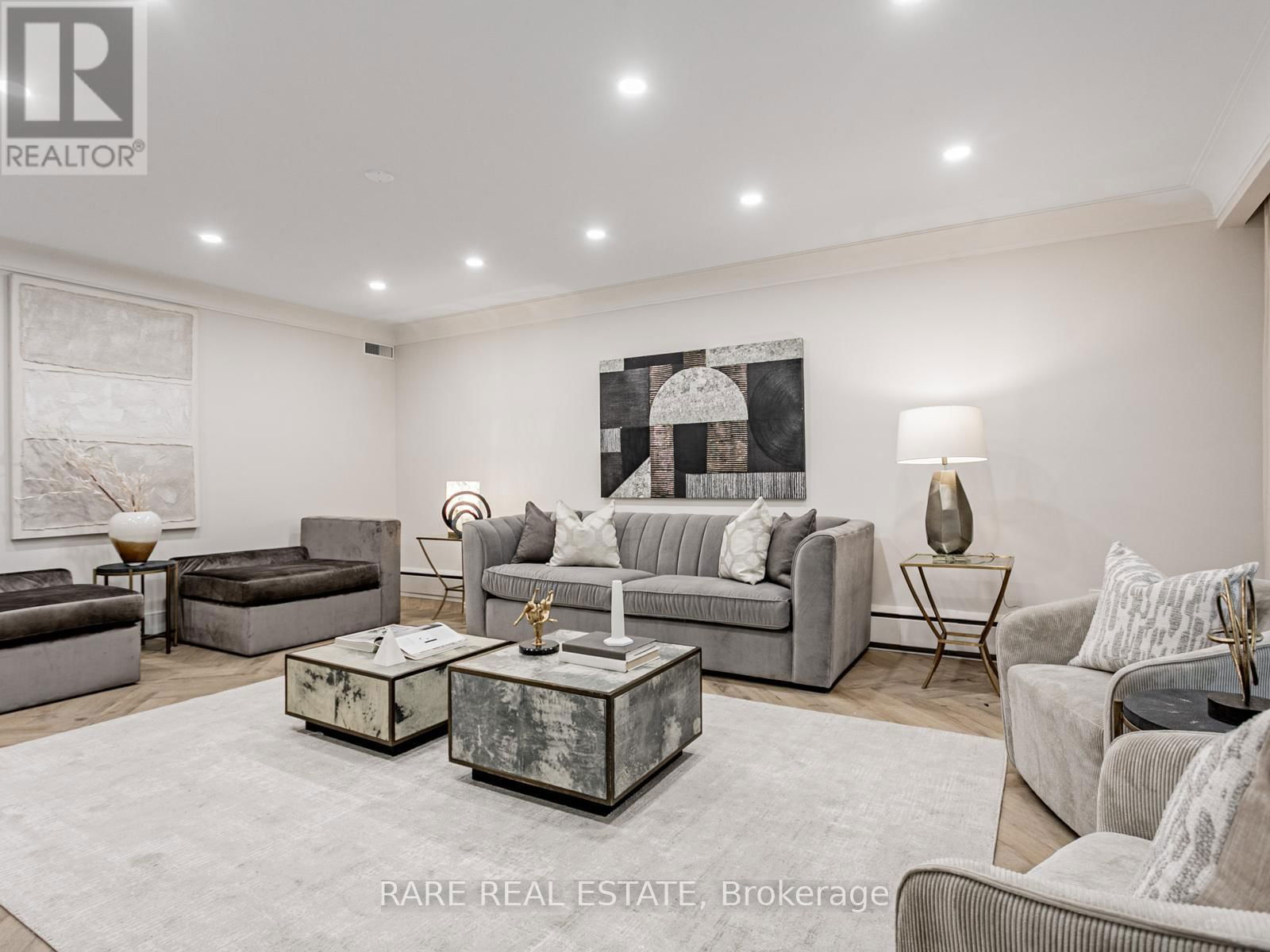 262 HADDINGTON AVENUE Image 11