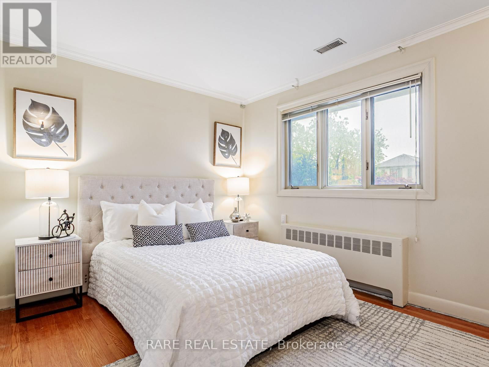 262 HADDINGTON AVENUE Image 24