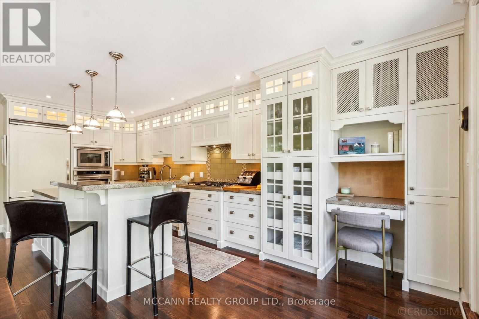 39 ACACIA ROAD Image 16