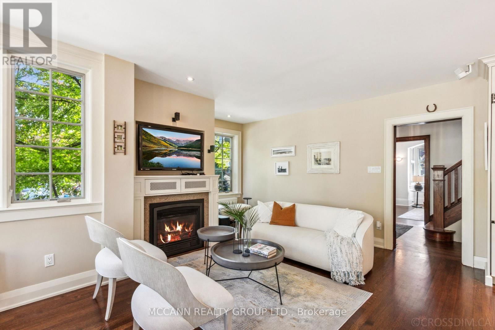 39 ACACIA ROAD Image 19