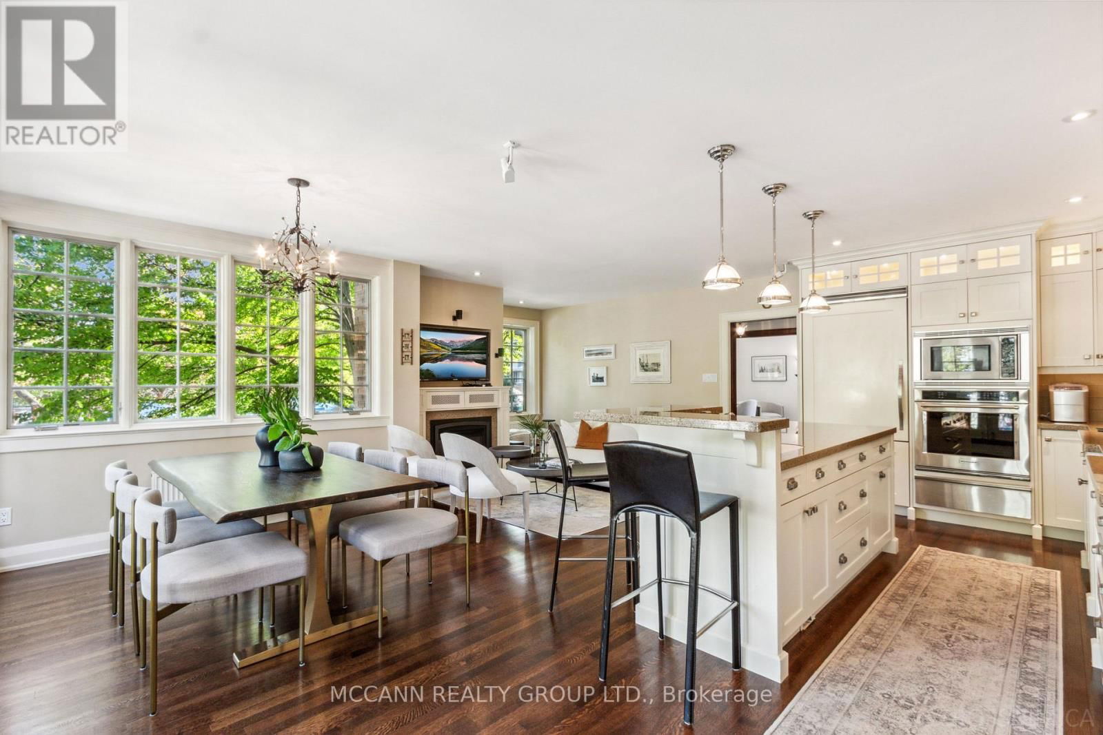 39 ACACIA ROAD Image 21