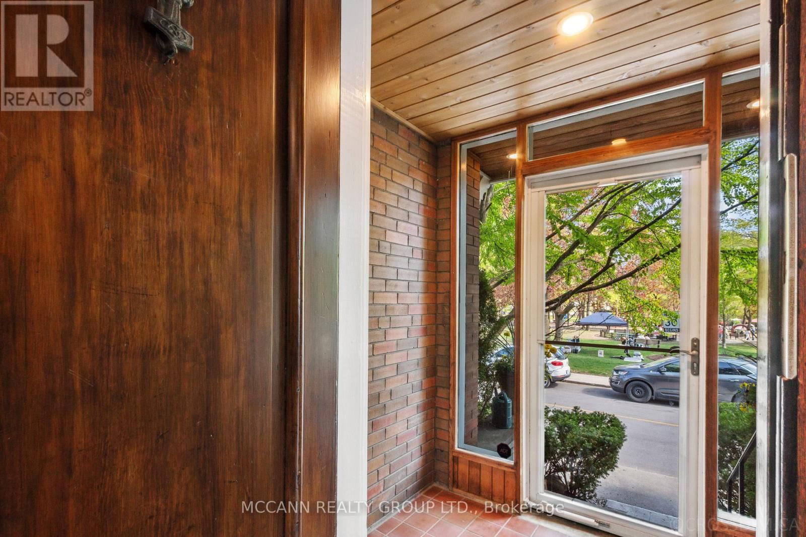 39 ACACIA ROAD Image 8