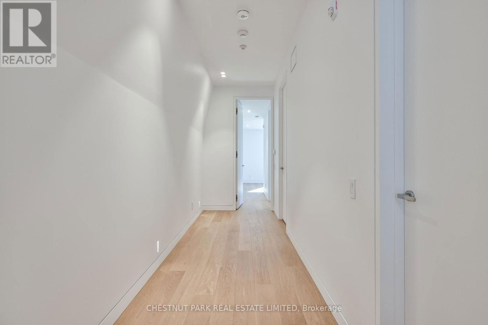 5 BROOKFIELD STREET Image 16