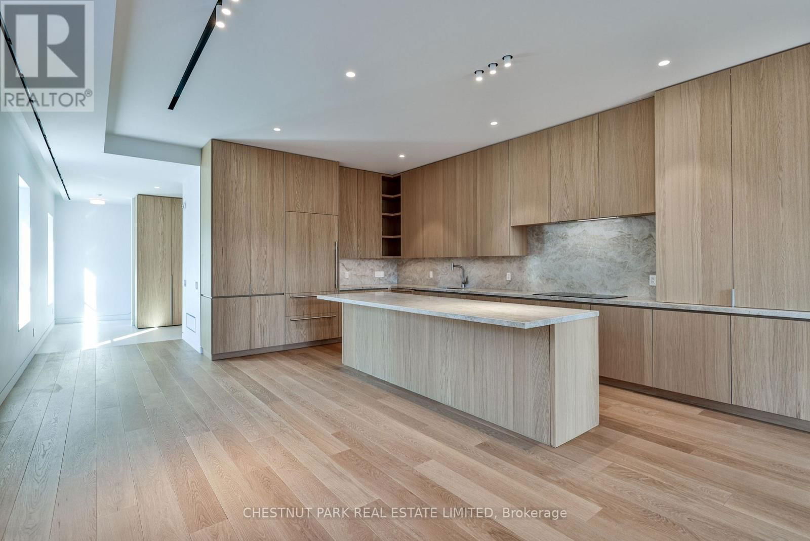5 BROOKFIELD STREET Image 2