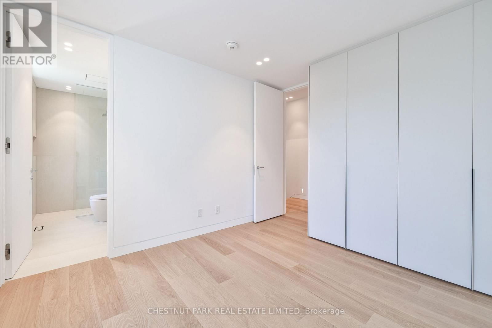 5 BROOKFIELD STREET Image 25