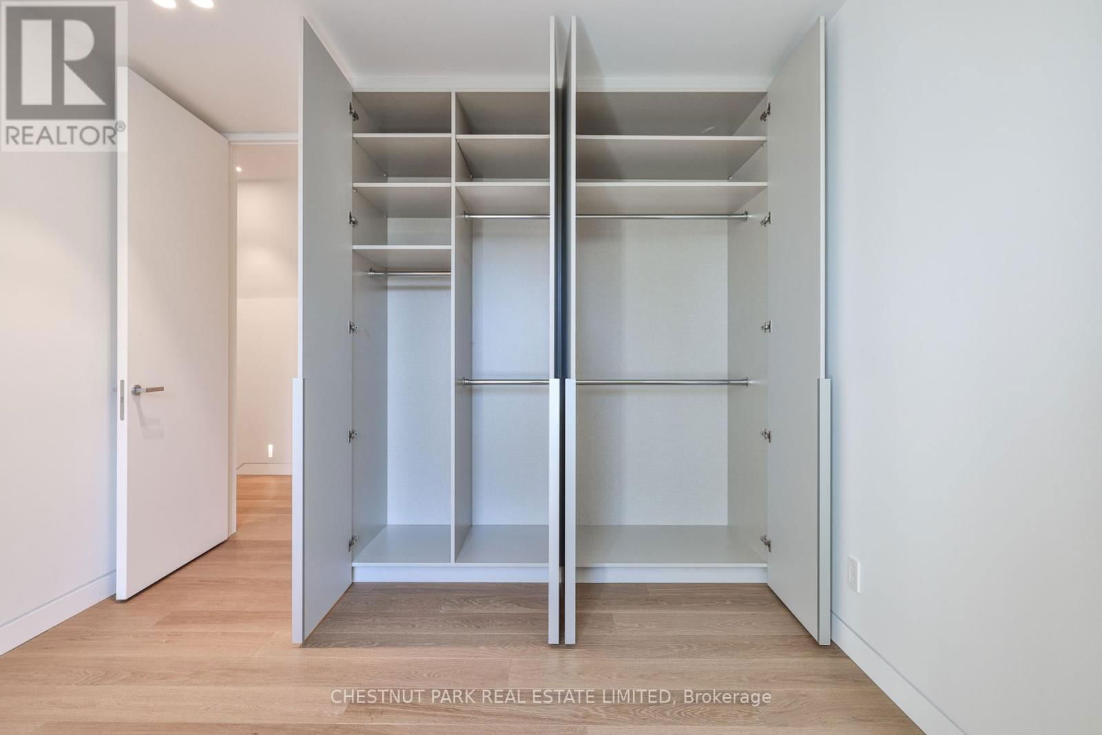 5 BROOKFIELD STREET Image 26