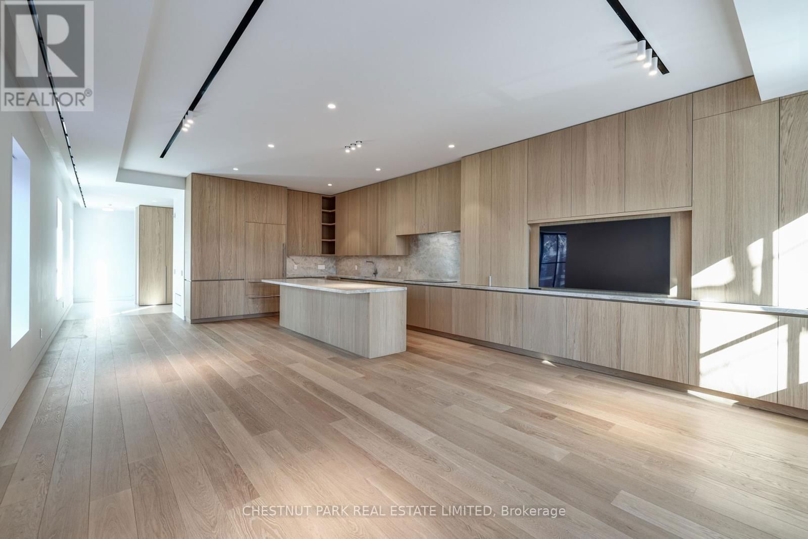 5 BROOKFIELD STREET Image 3