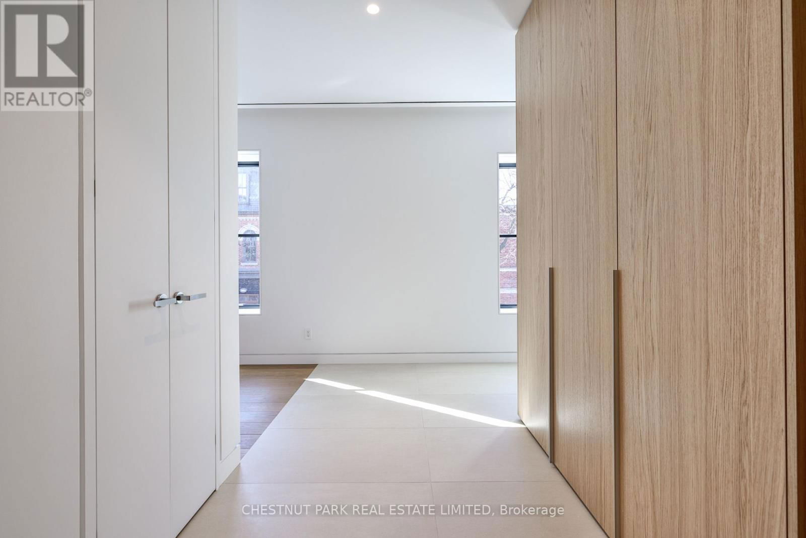 5 BROOKFIELD STREET Image 30