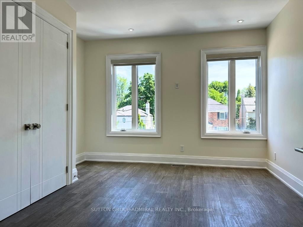 Upper - 266 LAWRENCE AVENUE EAST Image 15