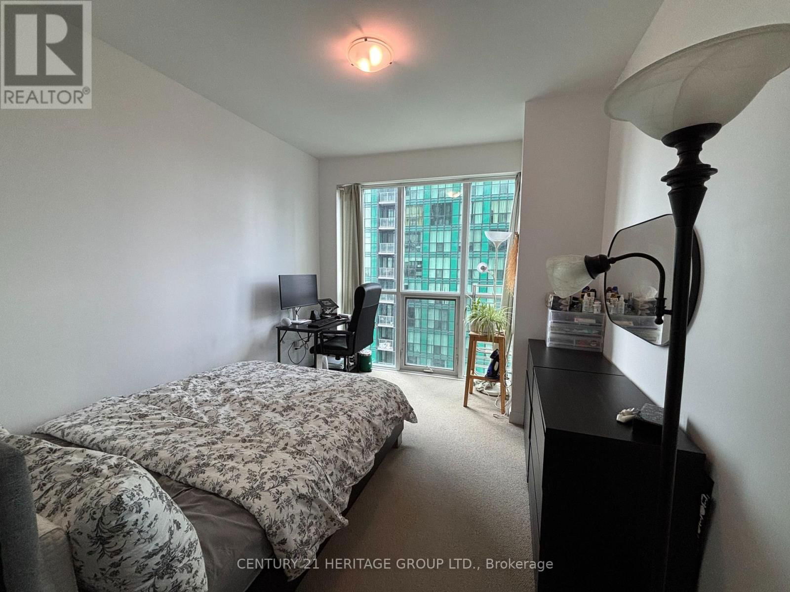 2406 - 9 BOGERT AVENUE Image 8