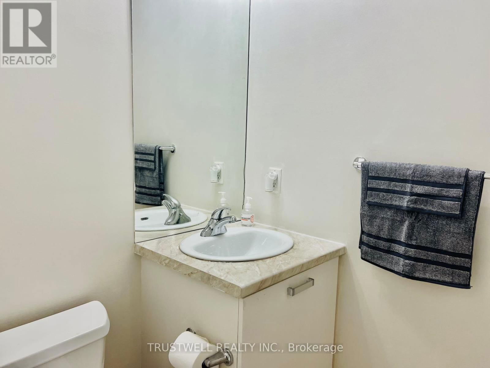 2601 - 38 GRENVILLE STREET Image 11