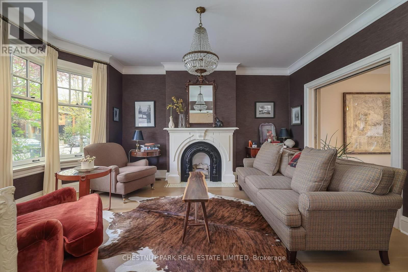 15 MCMASTER AVENUE Image 12