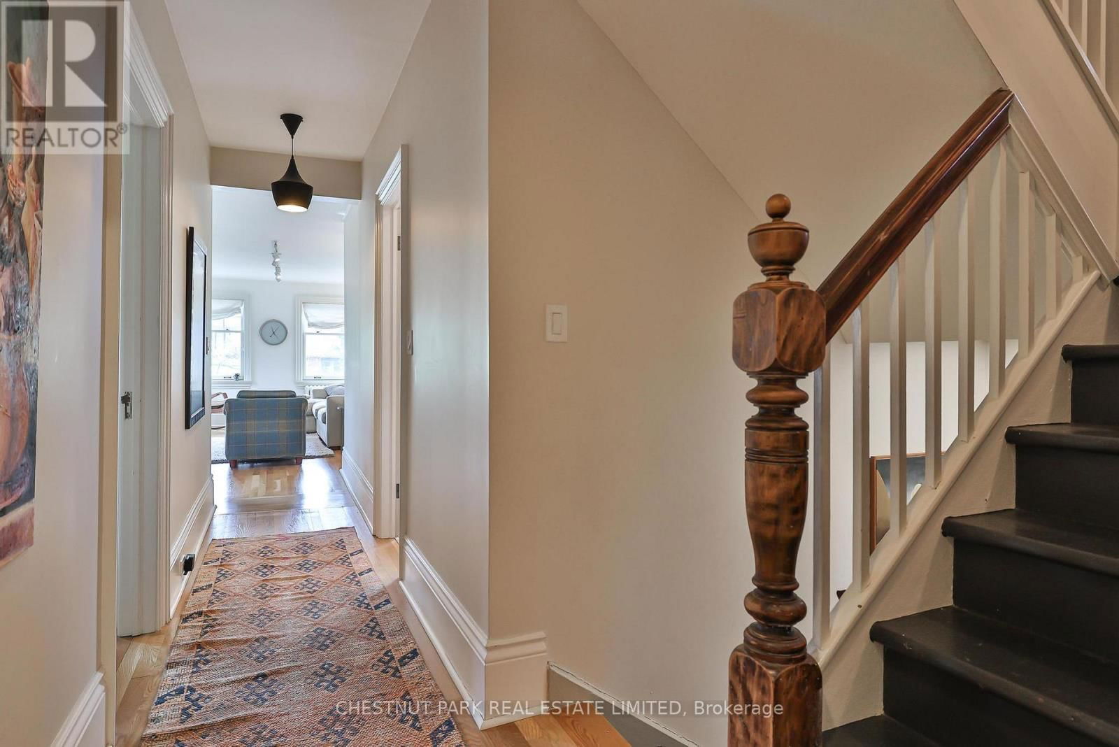 15 MCMASTER AVENUE Image 13