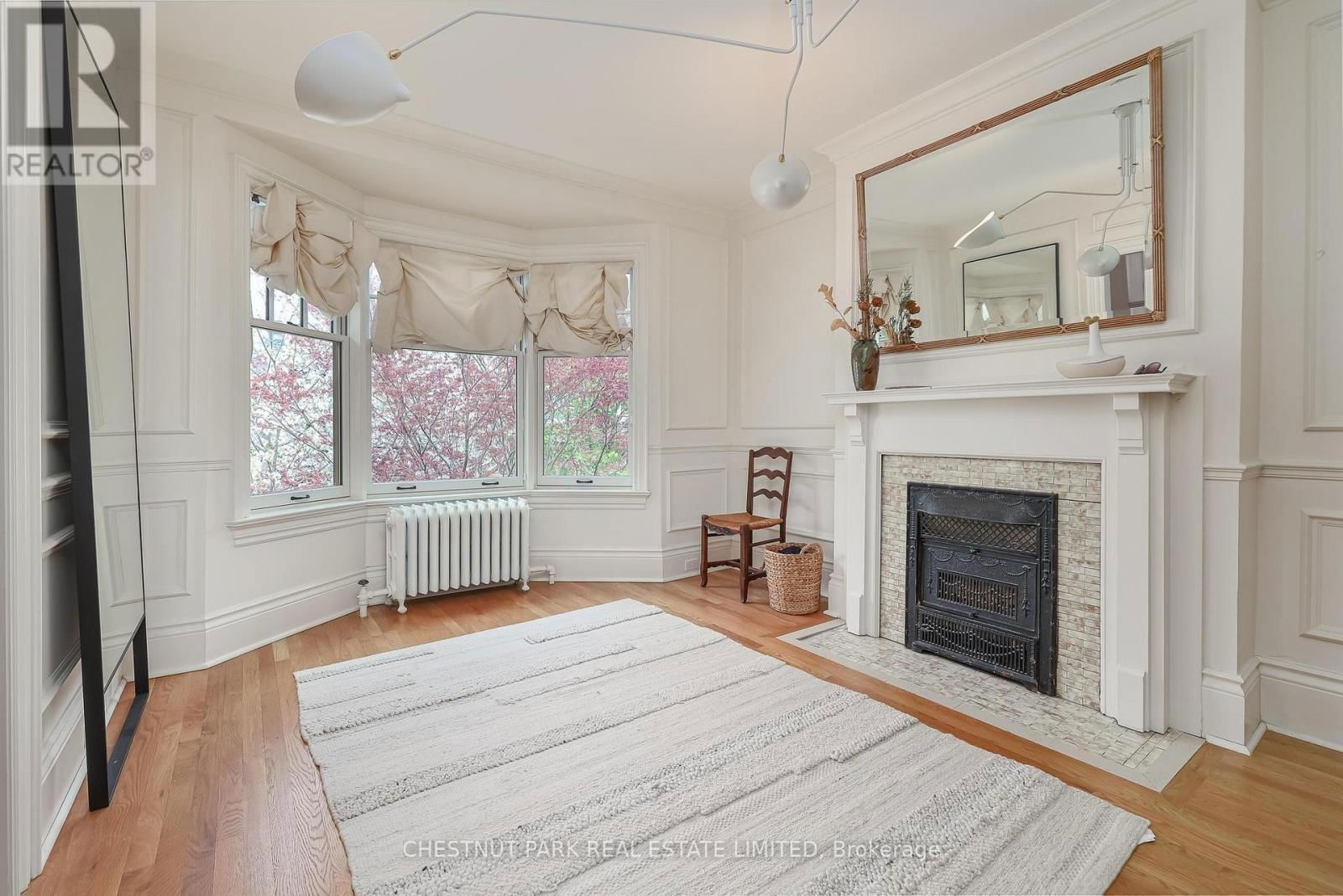 15 MCMASTER AVENUE Image 18