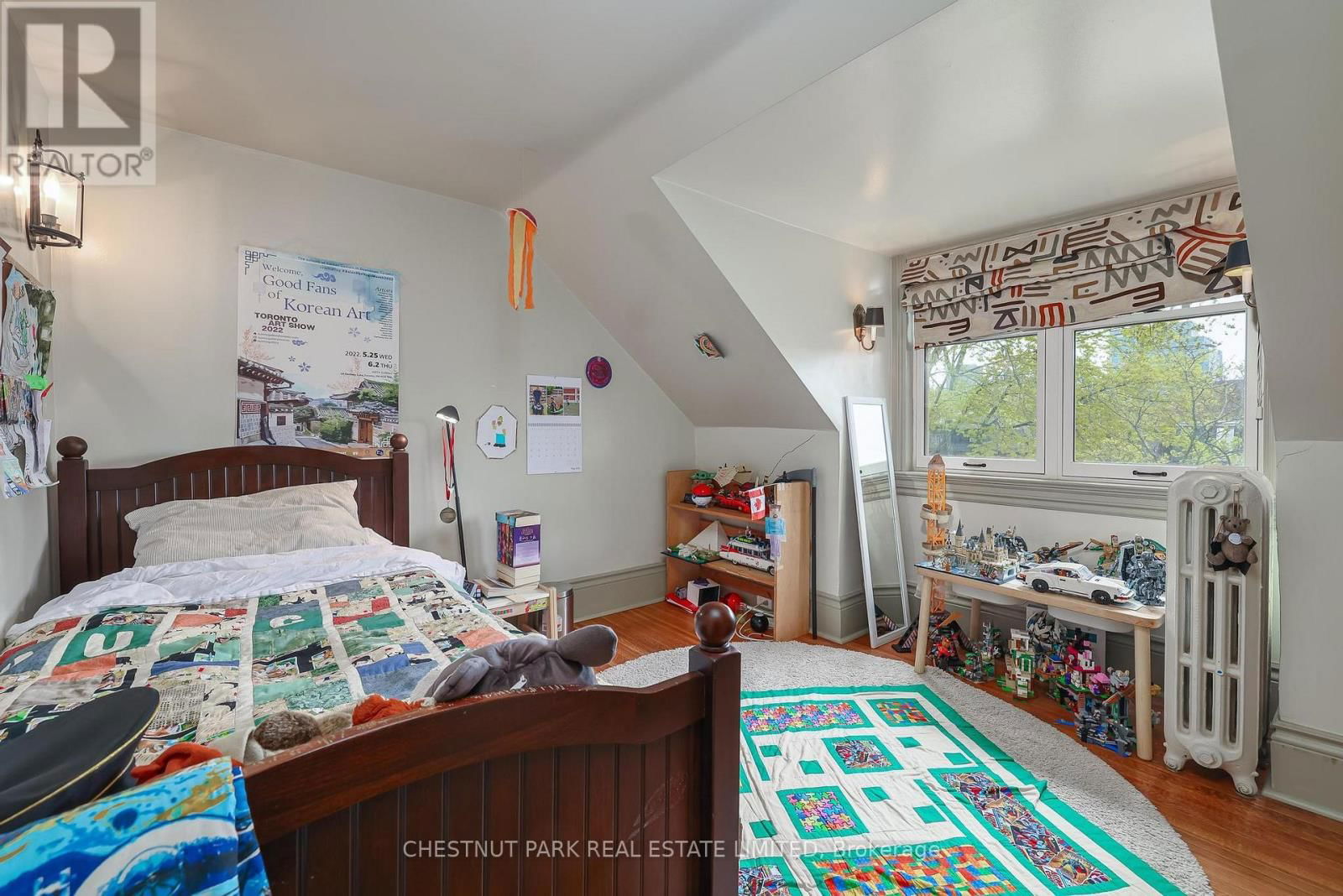 15 MCMASTER AVENUE Image 24