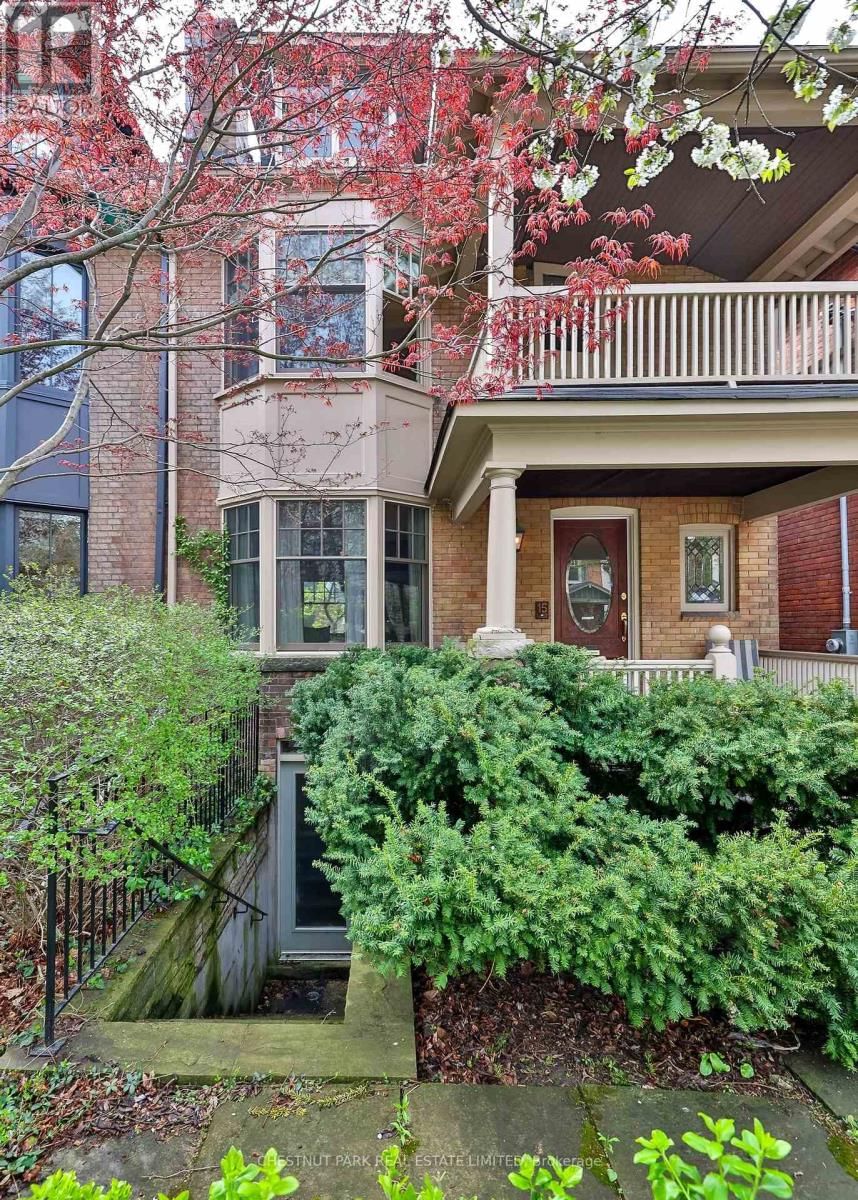 15 MCMASTER AVENUE Image 33