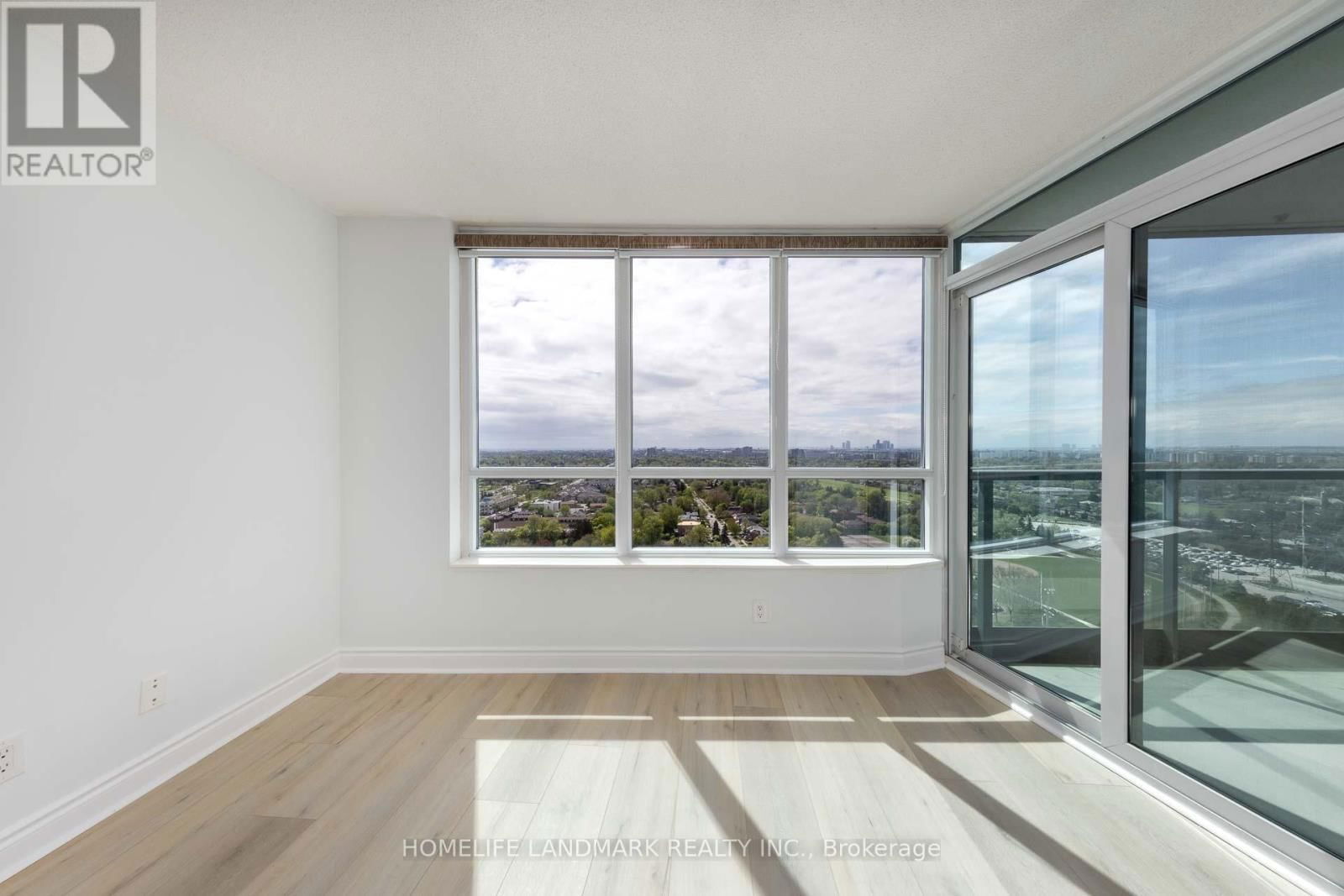 2316 - 25 GREENVIEW AVENUE Image 7