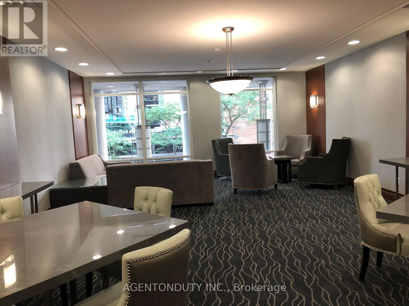 406 - 1121 BAY STREET Image 19