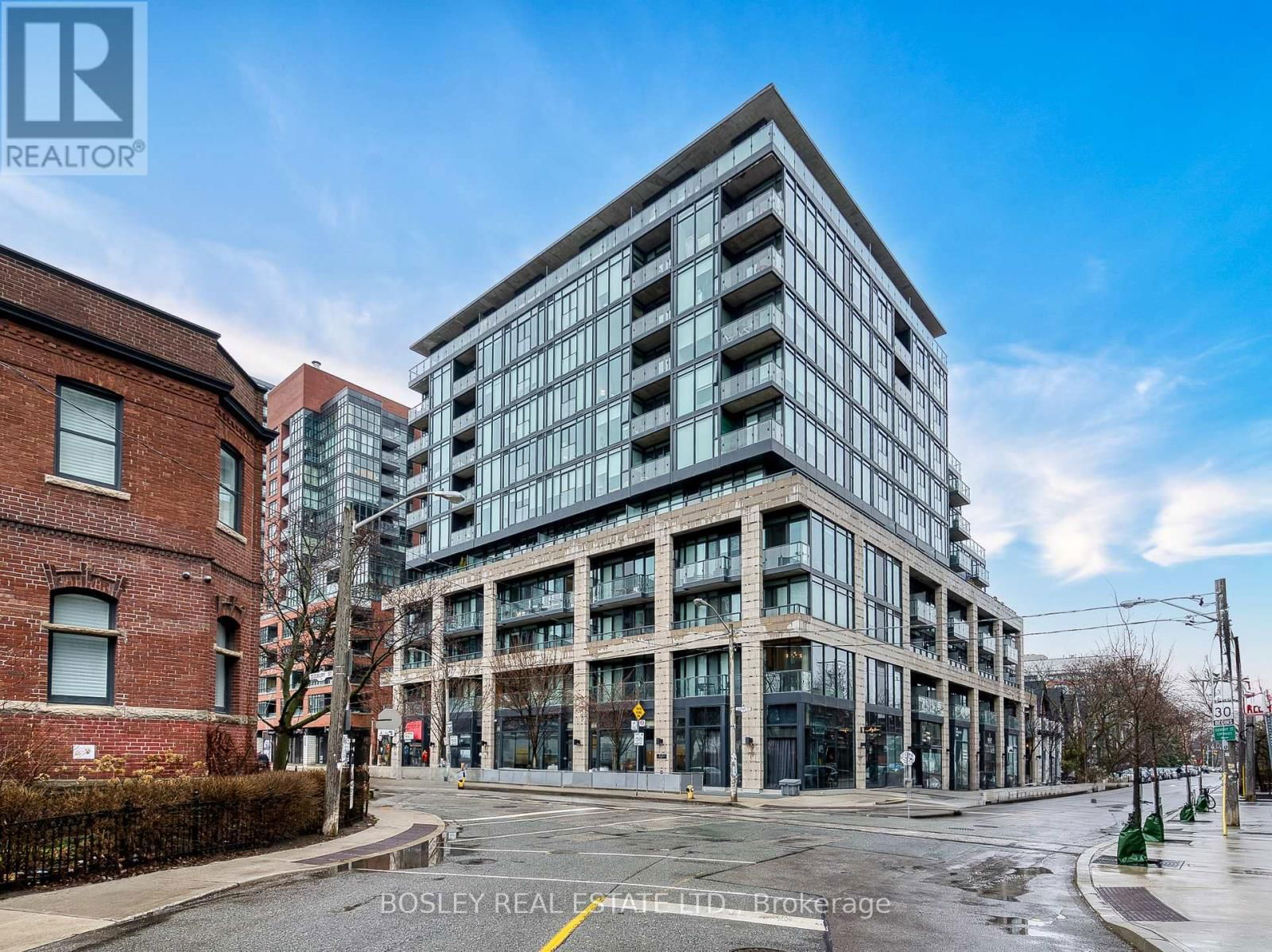 613 - 8 DOVERCOURT ROAD Image 1