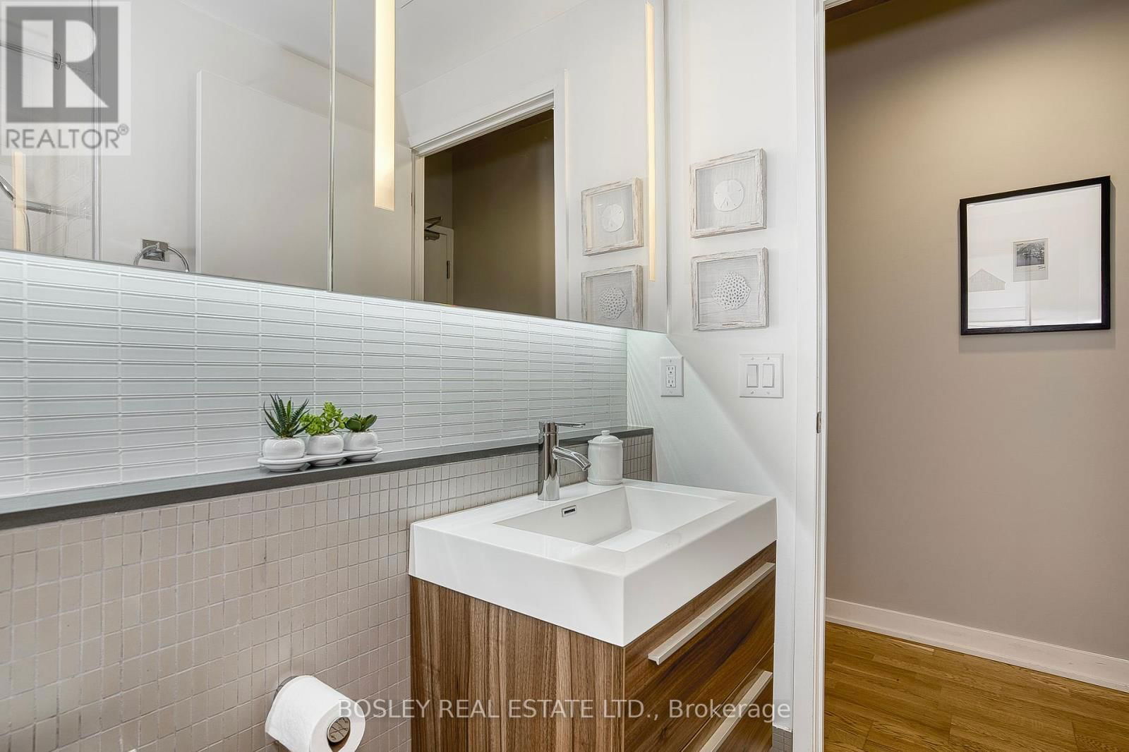 613 - 8 DOVERCOURT ROAD Image 7
