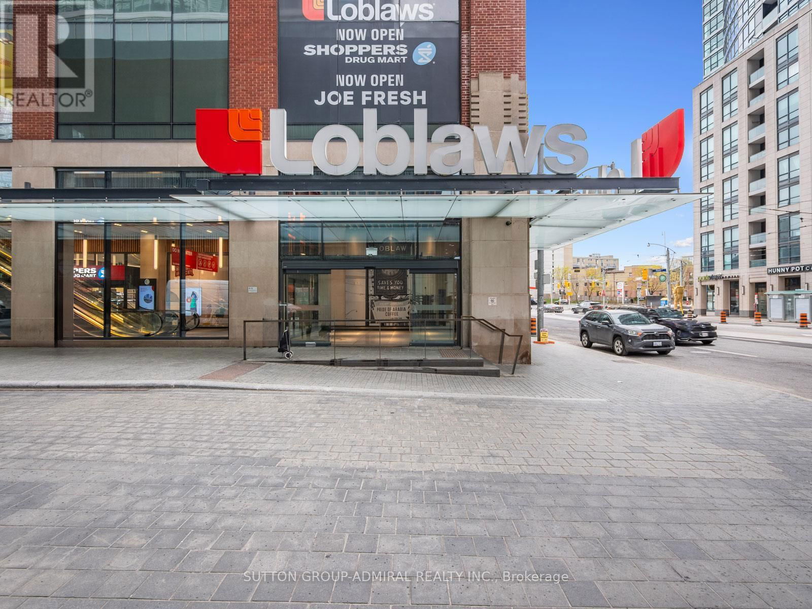706 - 19 BATHURST STREET Image 25