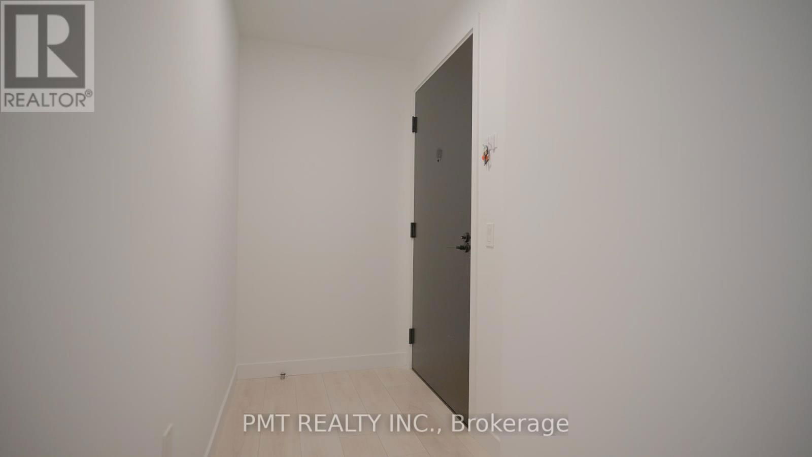 708 - 505 RICHMOND STREET WEST Image 3