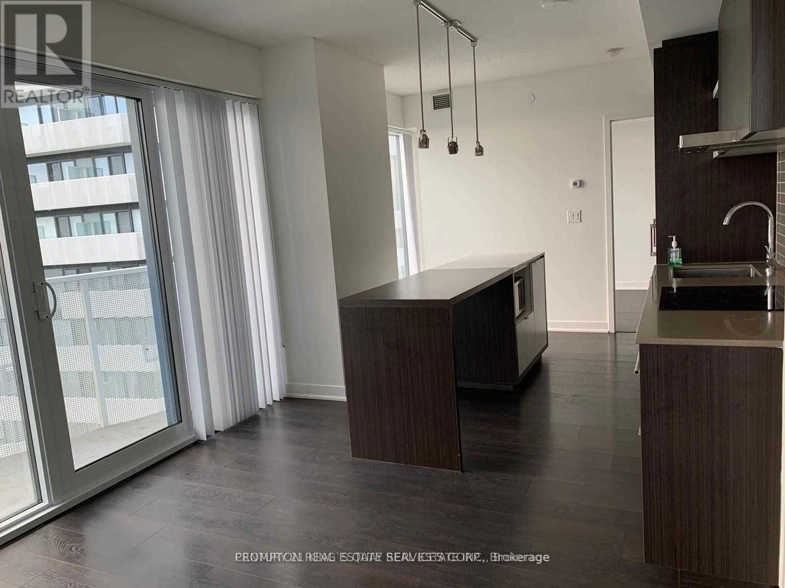 4410 - 88 HARBOUR STREET Image 1