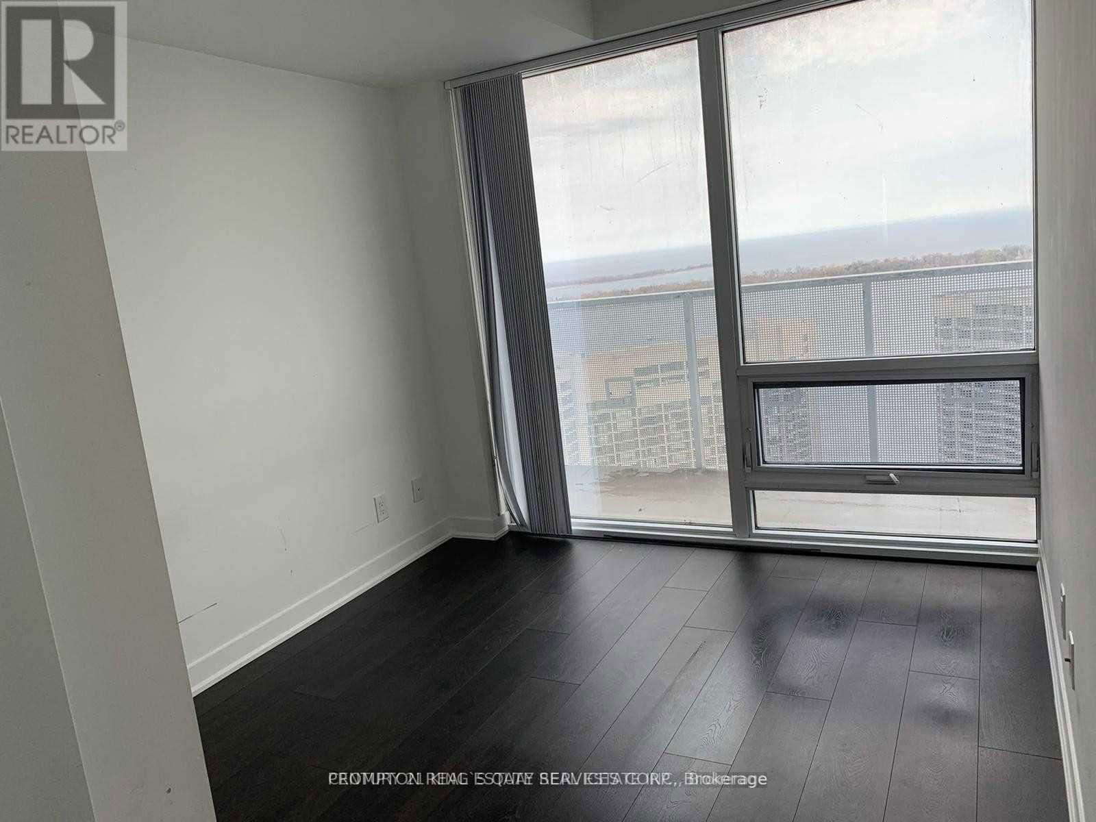 4410 - 88 HARBOUR STREET Image 6