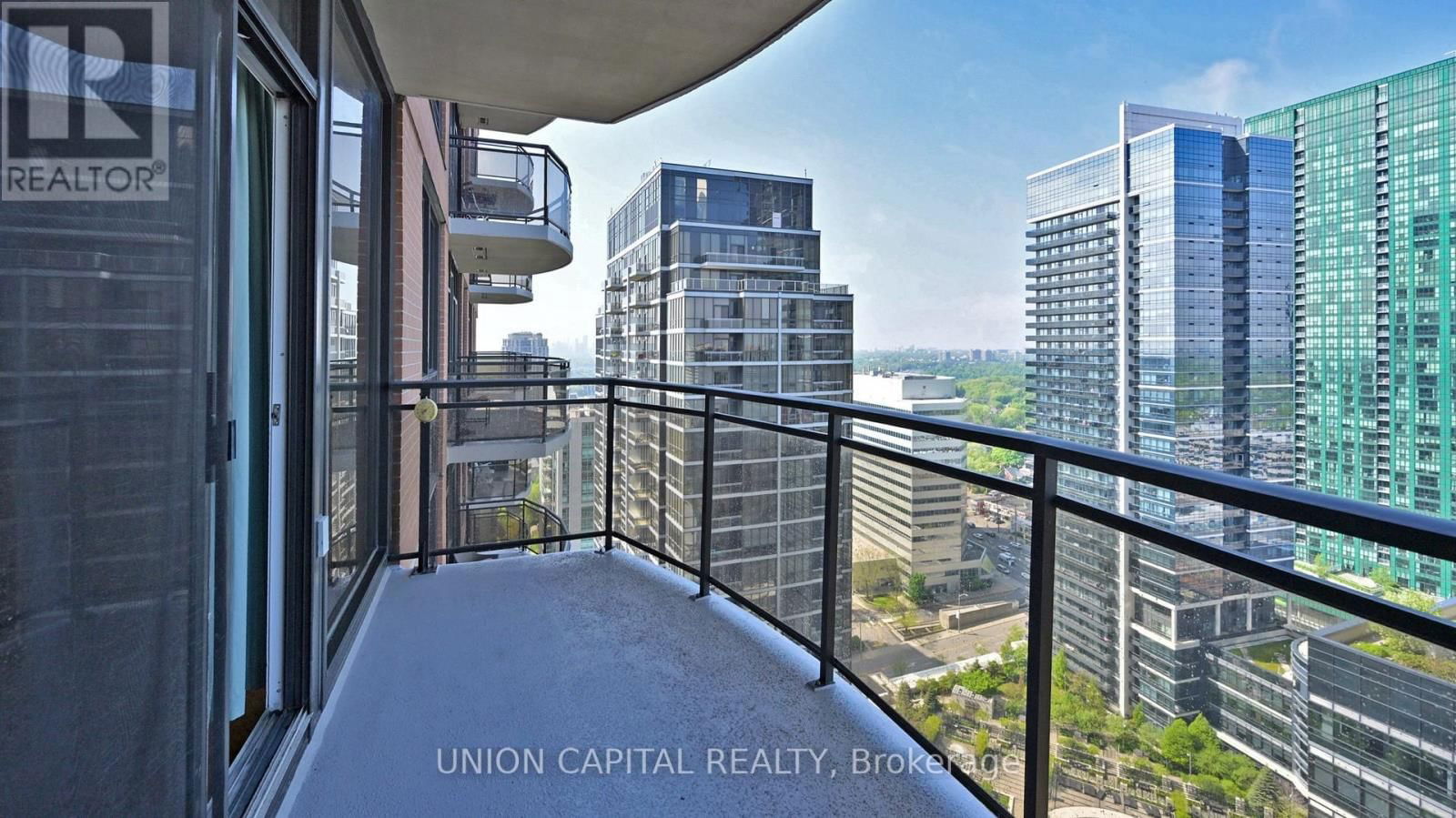 3207 - 33 SHEPPARD AVENUE EAST Image 12