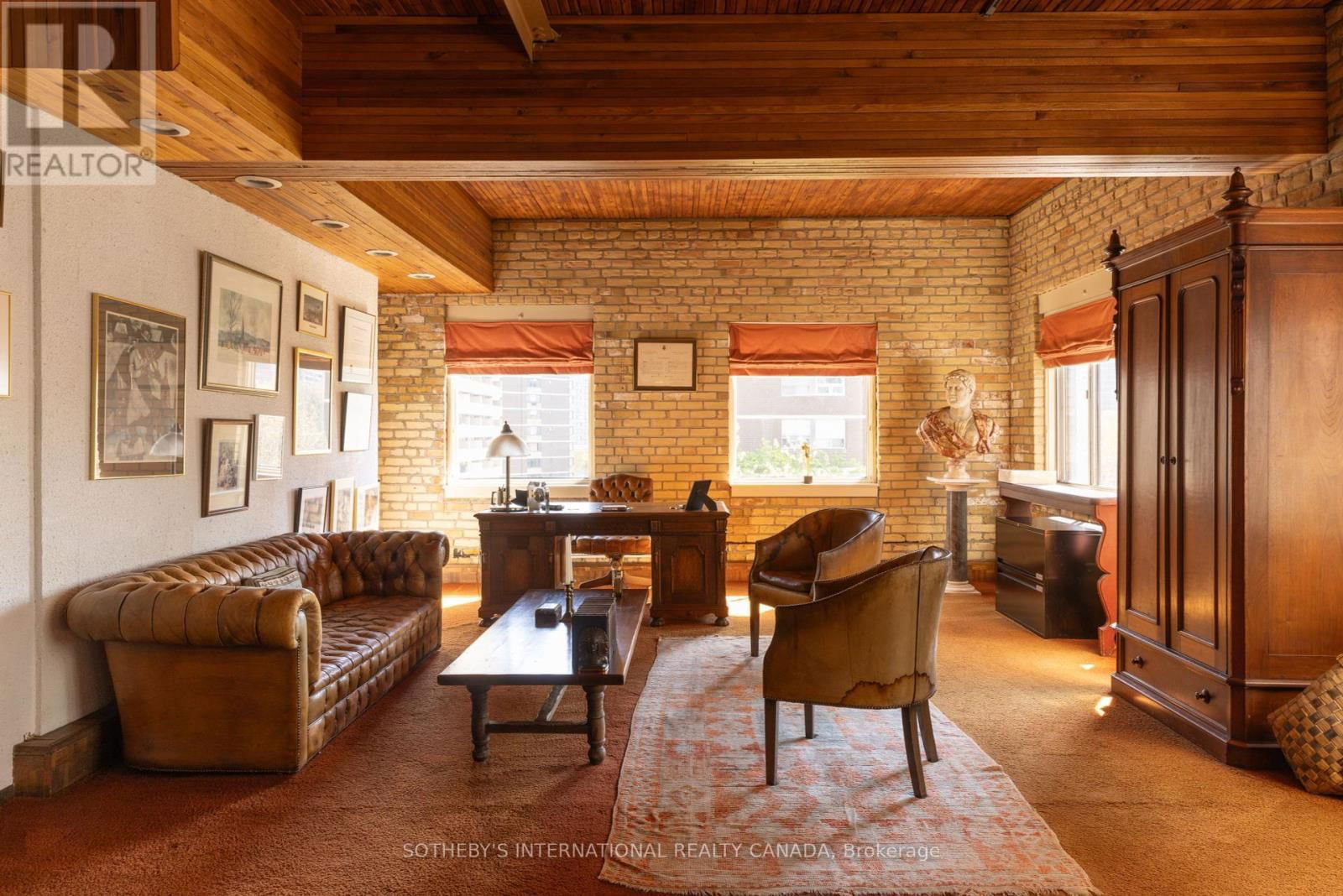18 GLOUCESTER LANE Image 3