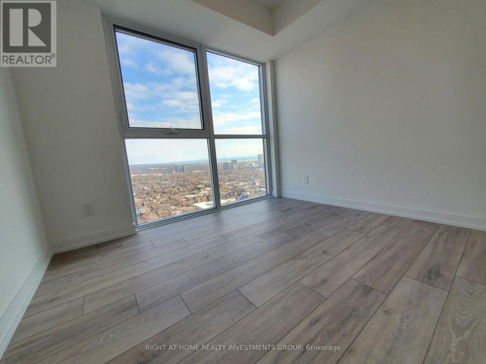2603 - 159 WELLESLEY STREET EAST Image 3